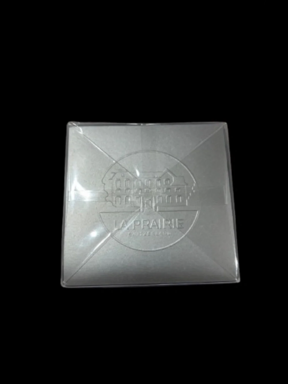 La Prairie ***new****factory sealed***100%